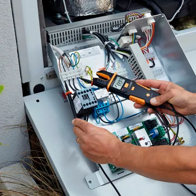 Proyecto de potencia eléctrica (foto 3): ampliar